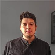 Estudiante de Diseño gráfico con 2 años y media de experiencia en proyectos y 5 años de fotografía